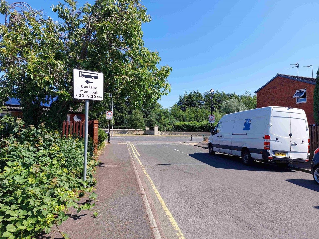 Knutsford road bus lane - view from York street 1