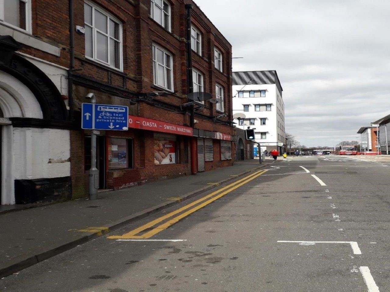 Legh Street bus lane - From Sankey Street