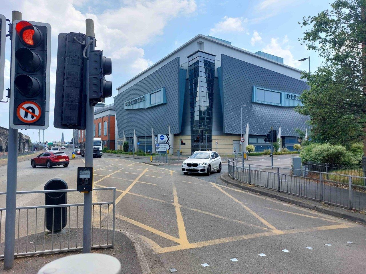 Legh Street bus lane - Signage on right hand turn from Midland Way