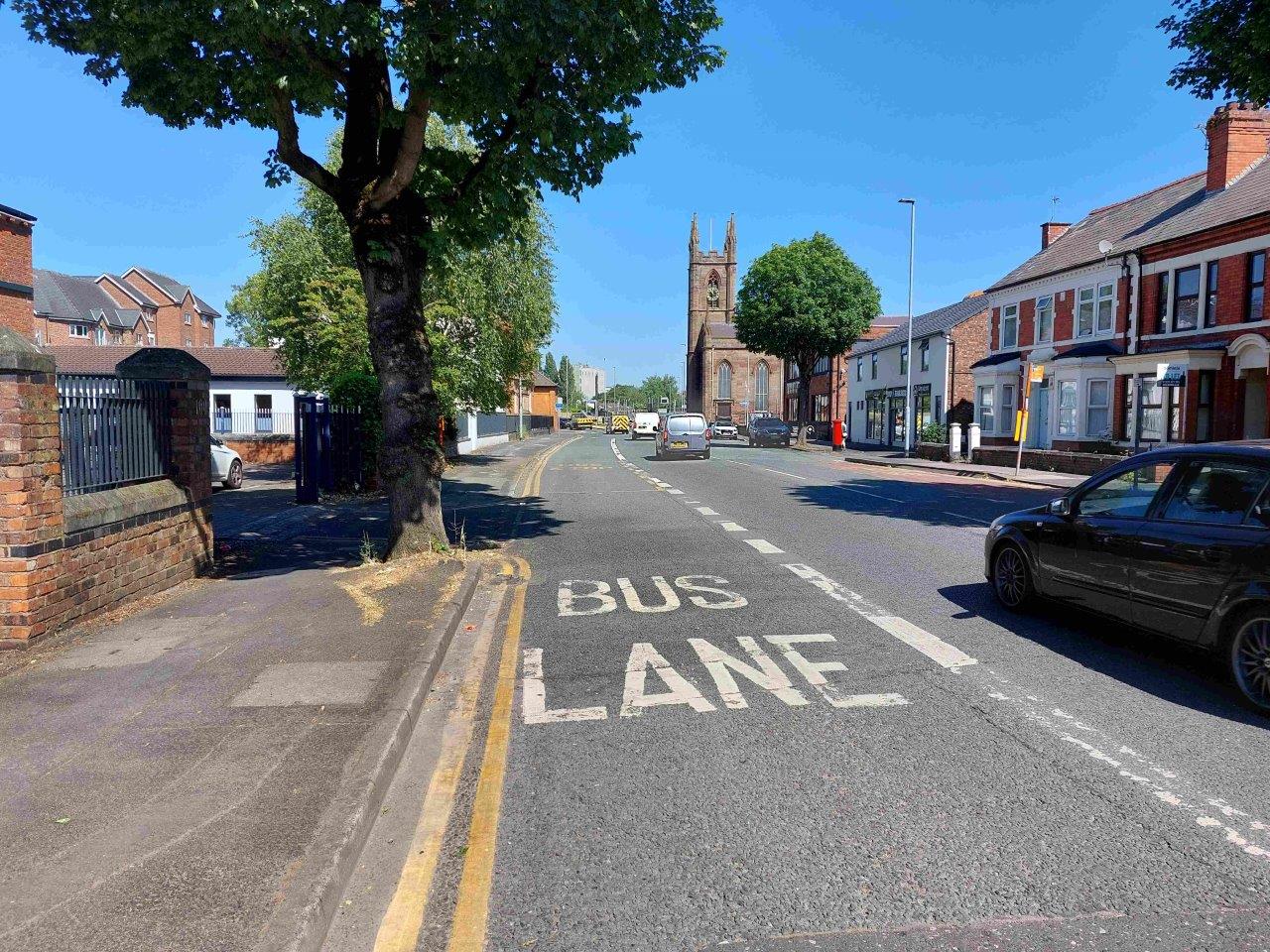 Wilderspool Causeway - Bus lane road markings