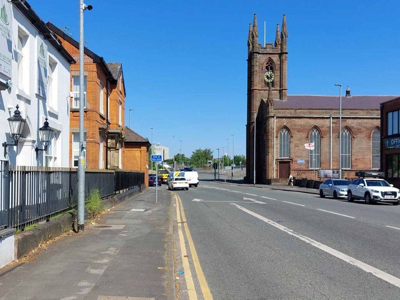 Wilderspool Causeway - End of the bus lane